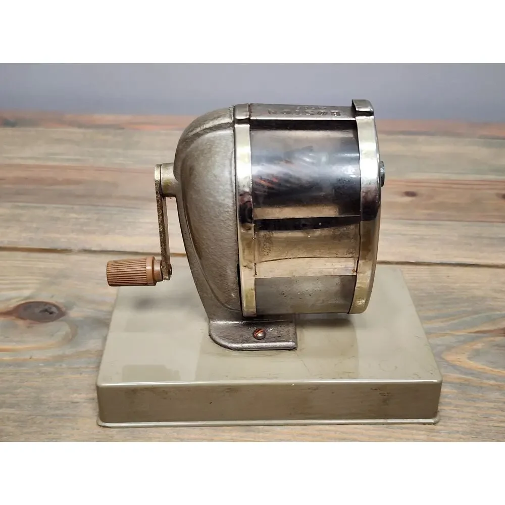Boston L Model Pencil Sharpener Vintage Model Wall or Desk Mounted Hand Crank
